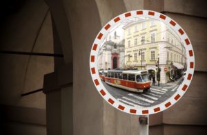 Bahn Tschechien Zahnarzt Roger Barz Halle