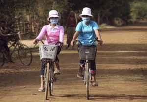 Chinesin Fahrrad Zahnarzt Roger Barz Halle